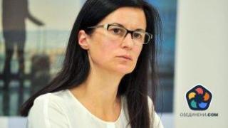 Сийка Кацарова: Слоганът ни този зимен сезон трябва да е ски &amp; СПА в България в условия на пълен Шенген