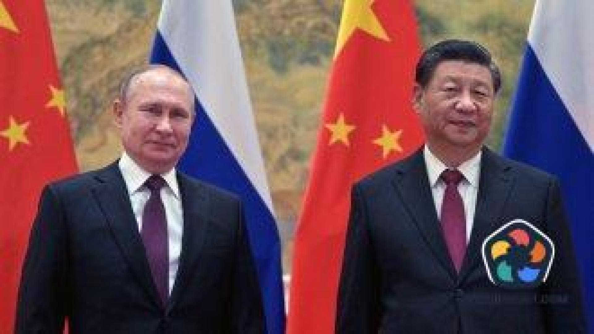 Си Цзинпин може да посети Русия през 2025 г.