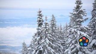 Мъж в тежко състояние е открит под Черни връх