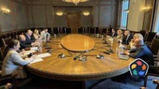 ГЕРБ и "Демократична България" обсъдиха проекти на коалиционно споразумение