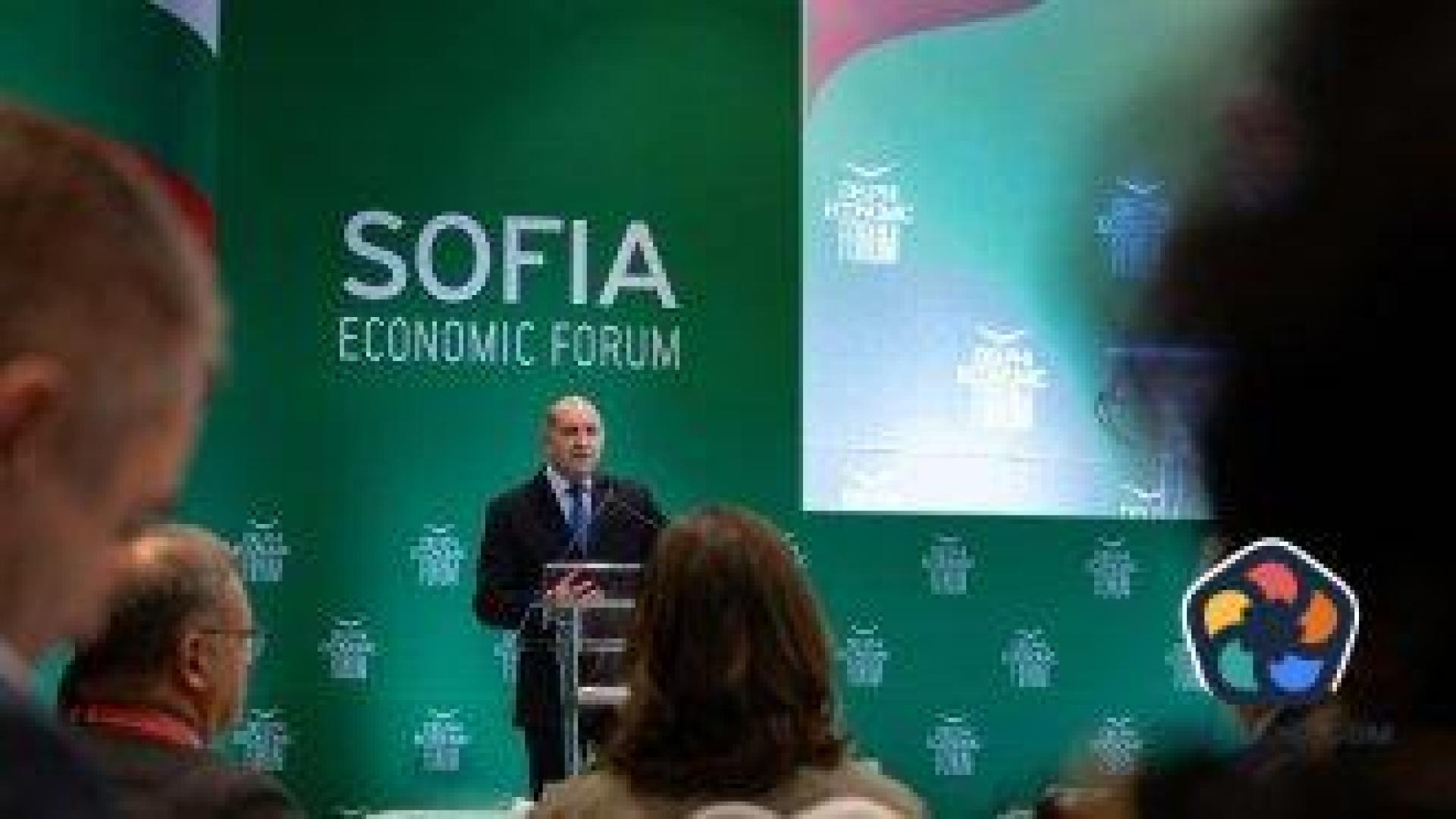 Радев осъди украинското контранастъпление и европейските лидери, които го насърчавали