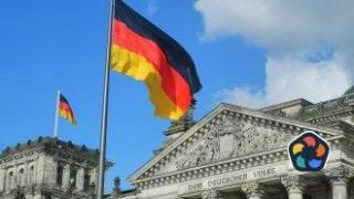 Германия: Подкрепата за ХДС спада, социалдемократите се изравняват с крайната десница