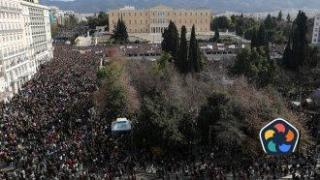 Хиляди се събраха в градове в Гърция с искане за справедливост за влаковата катастрофа в Темпе през 2023 г.