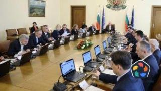 ДПС на Доган преговаря за свои заместник министри в кабинета "Желязков"