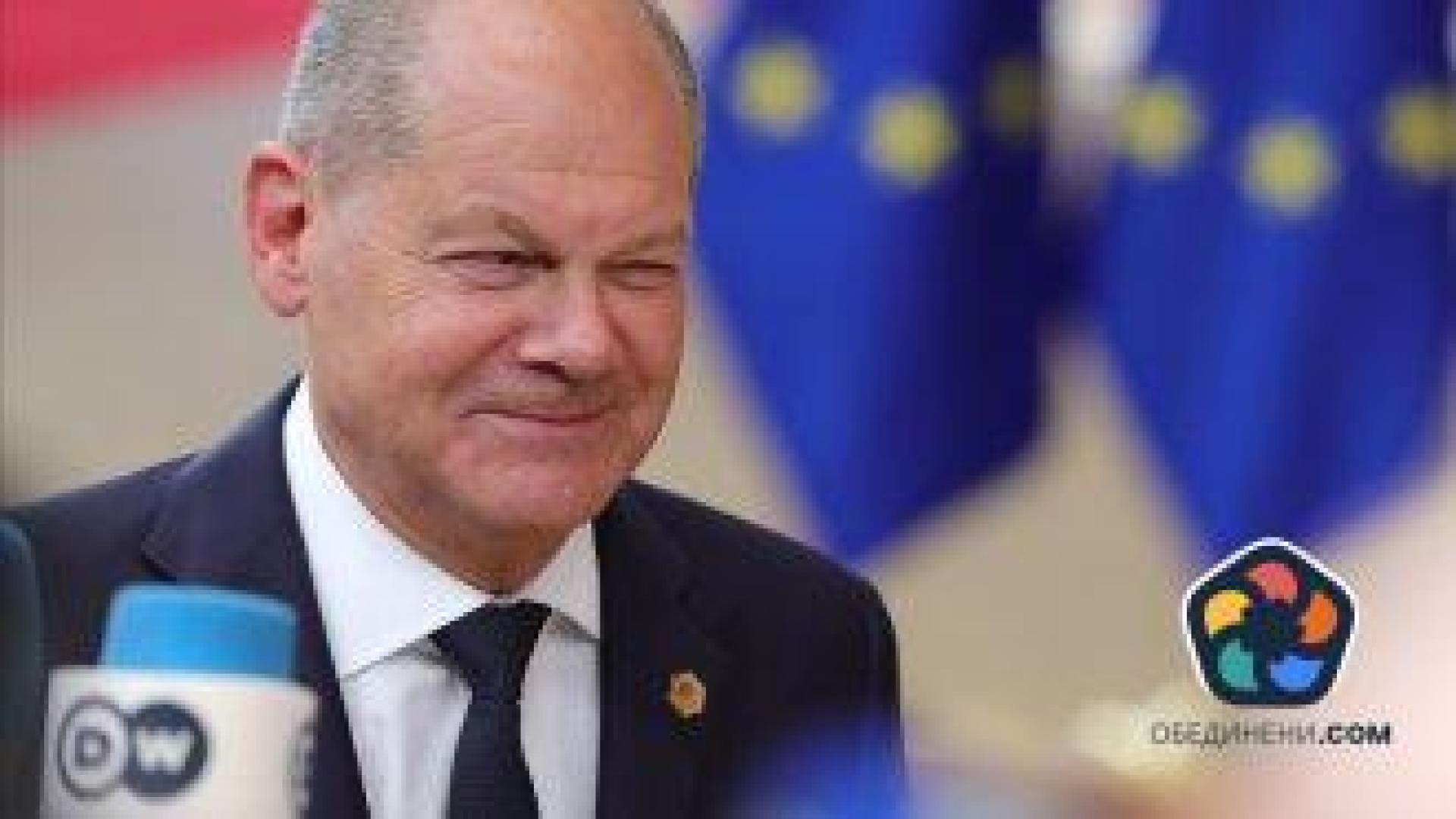 Шолц нарече “отвратителна“ подкрепата на Мъск за крайнодесните в ЕС