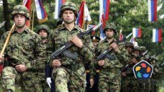 Вучич обсъди заплахите пред Сърбия с военните