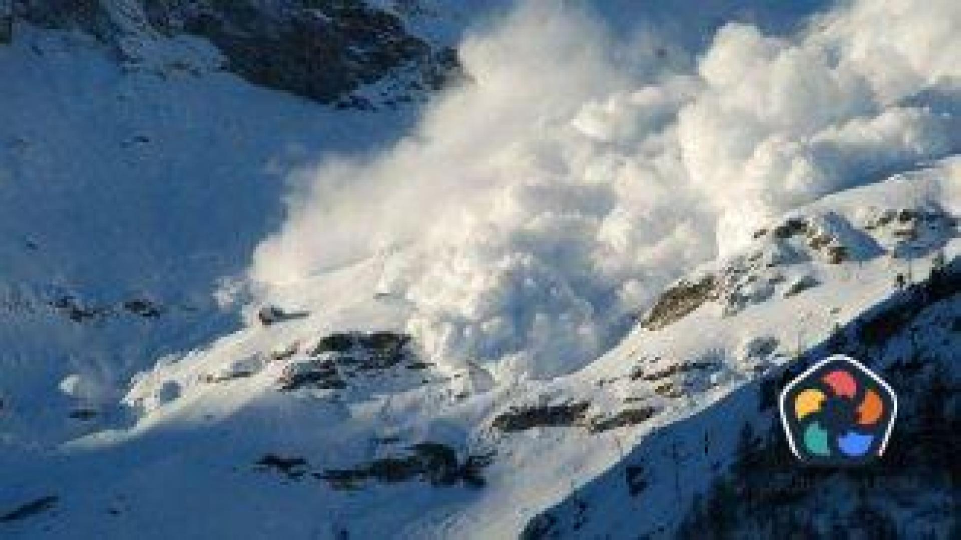 Скиор загина на писта над Банско, петима - във френските Алпи