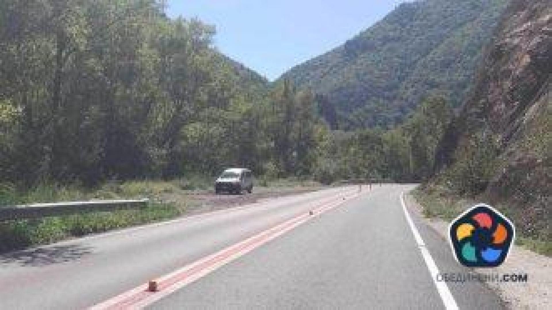 Пътната агенция има 7 дни да оправи колчетата и лампите в Кресненското дефиле