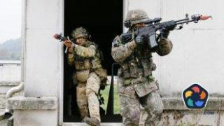 Възможни ли са по-високи дефицити и заеми в името на повече разходи за отбрана?