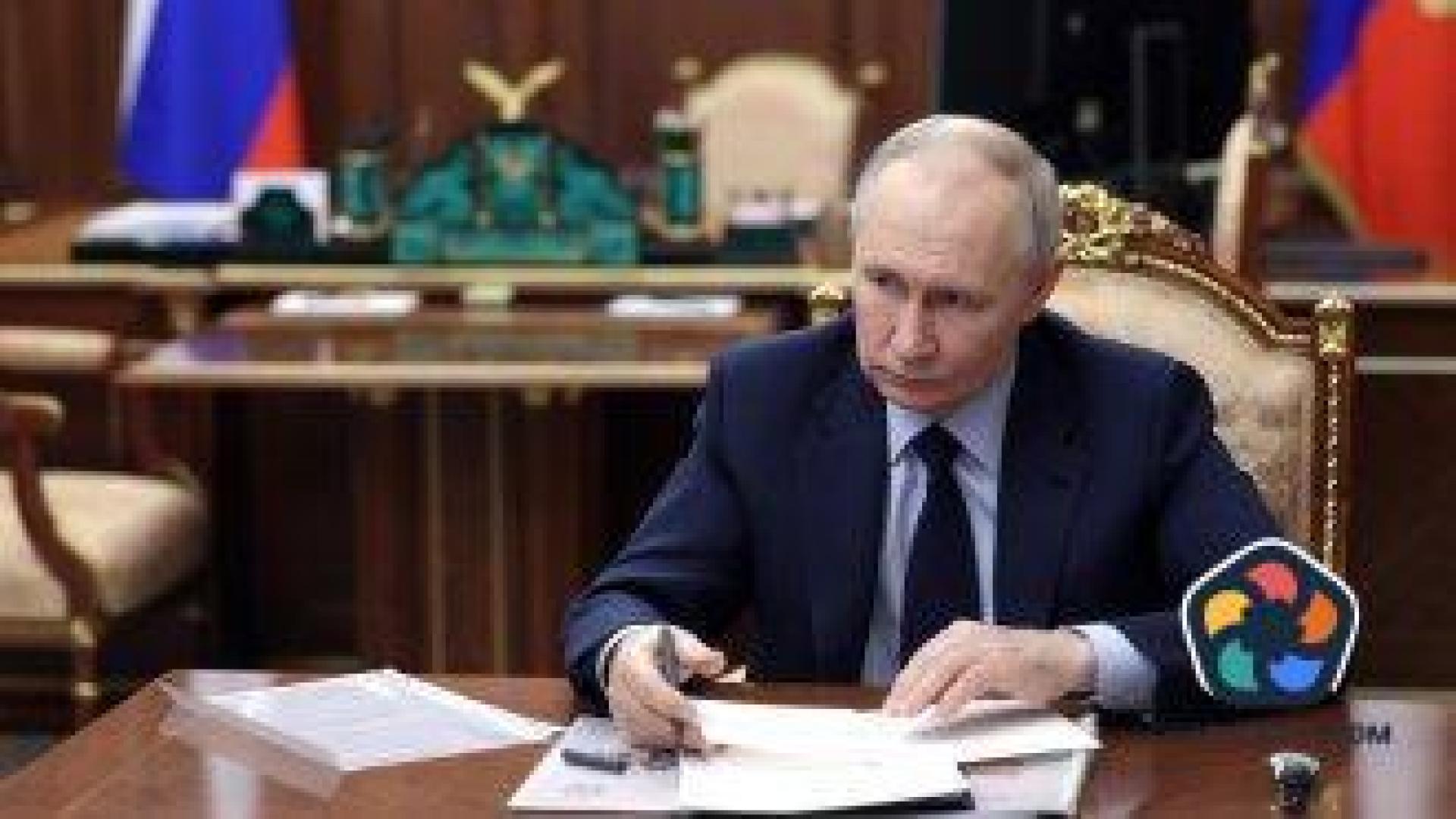 Путин възражда алтернативата на "Евровизия" от съветската епоха