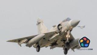 Първите френски изтребители "Мираж 2000" вече са в Украйна