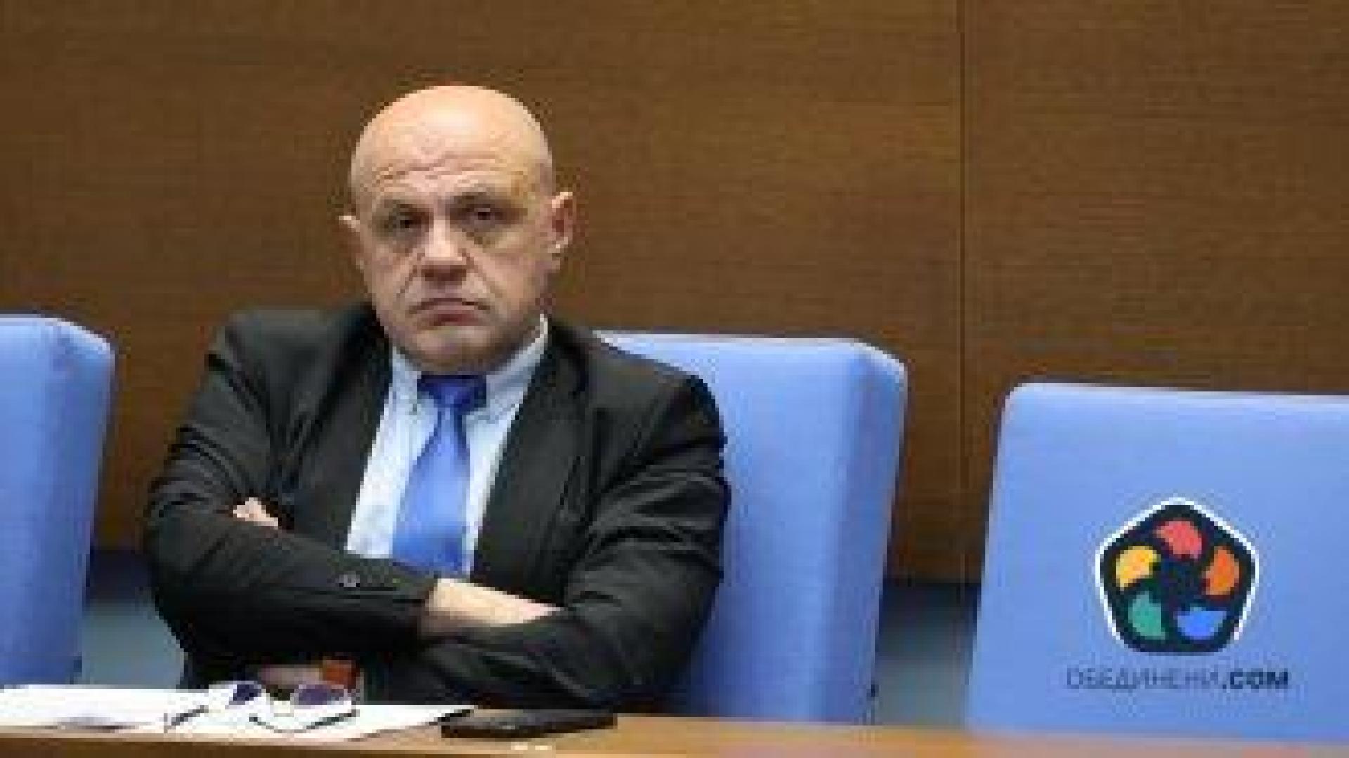 Дончев очаква "нула" от втория транш от ЕК за възстановяване