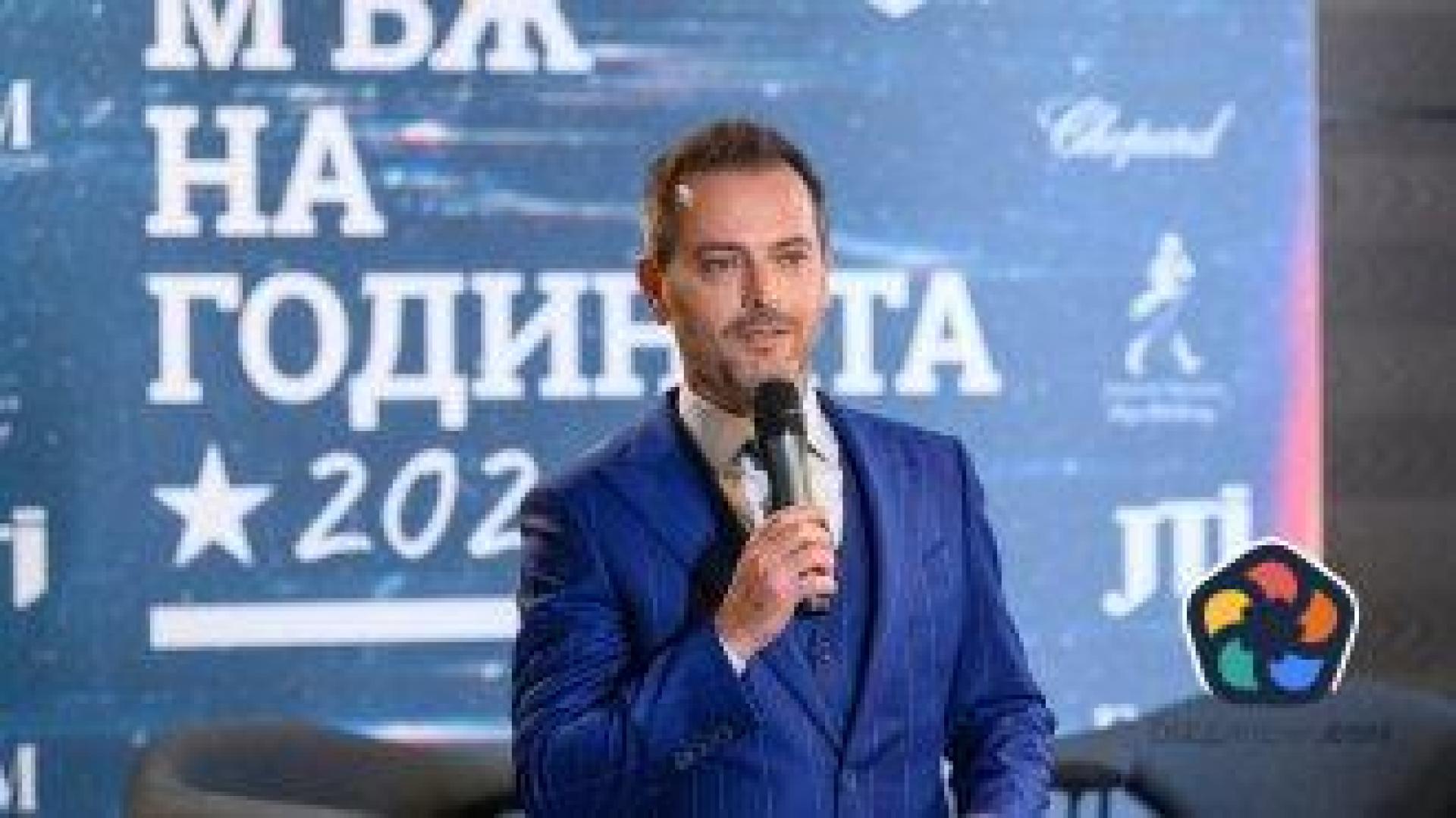 И Михаил Дюзев напуска "Дарик"