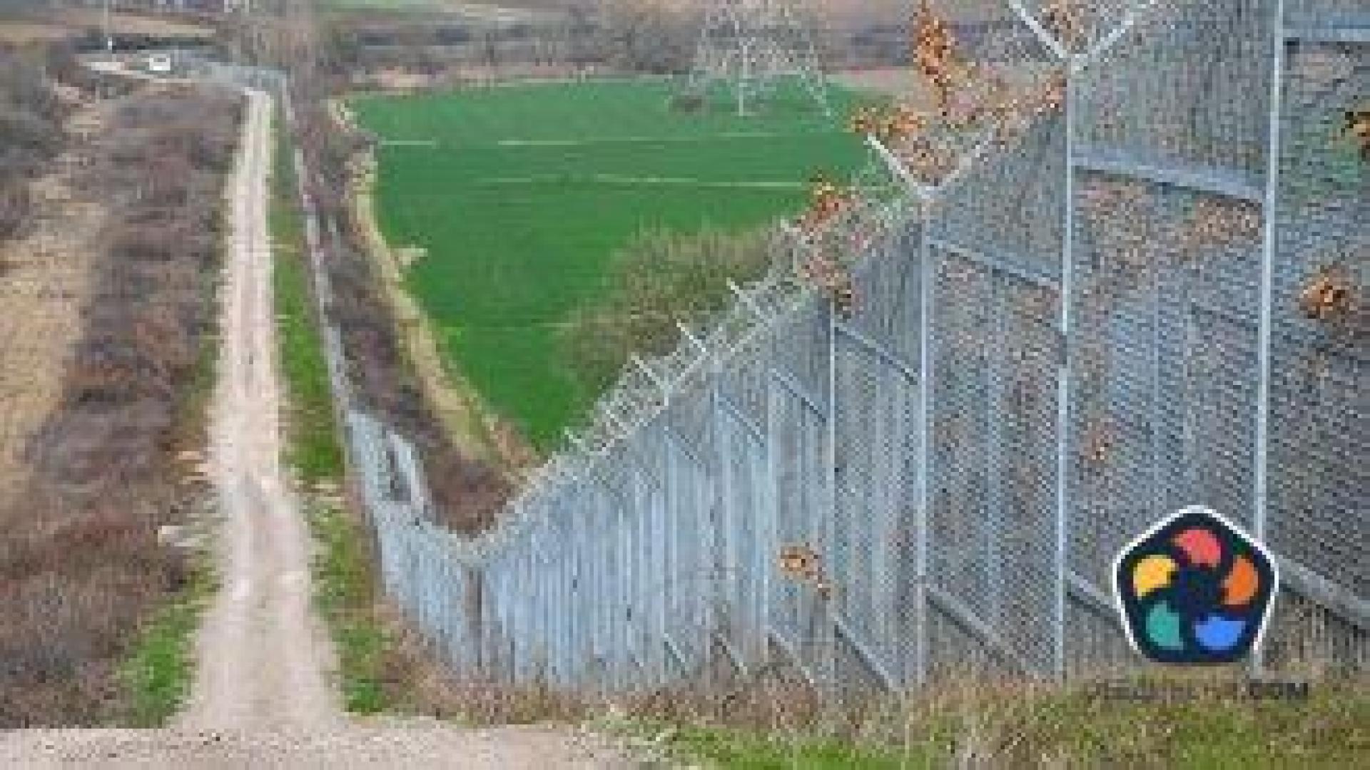 И границата няма анти-дрон система. Каналджиите следят безнаказано МВР