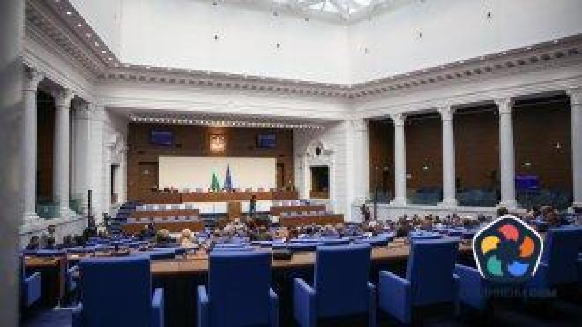 На живо: НС изслушва ЦИК и "Информационно обслужване" за саботажа на изборното дело