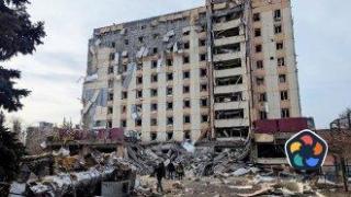 Русия удари с ракети големи украински градове час след като Зеленски обяви готовност за мир