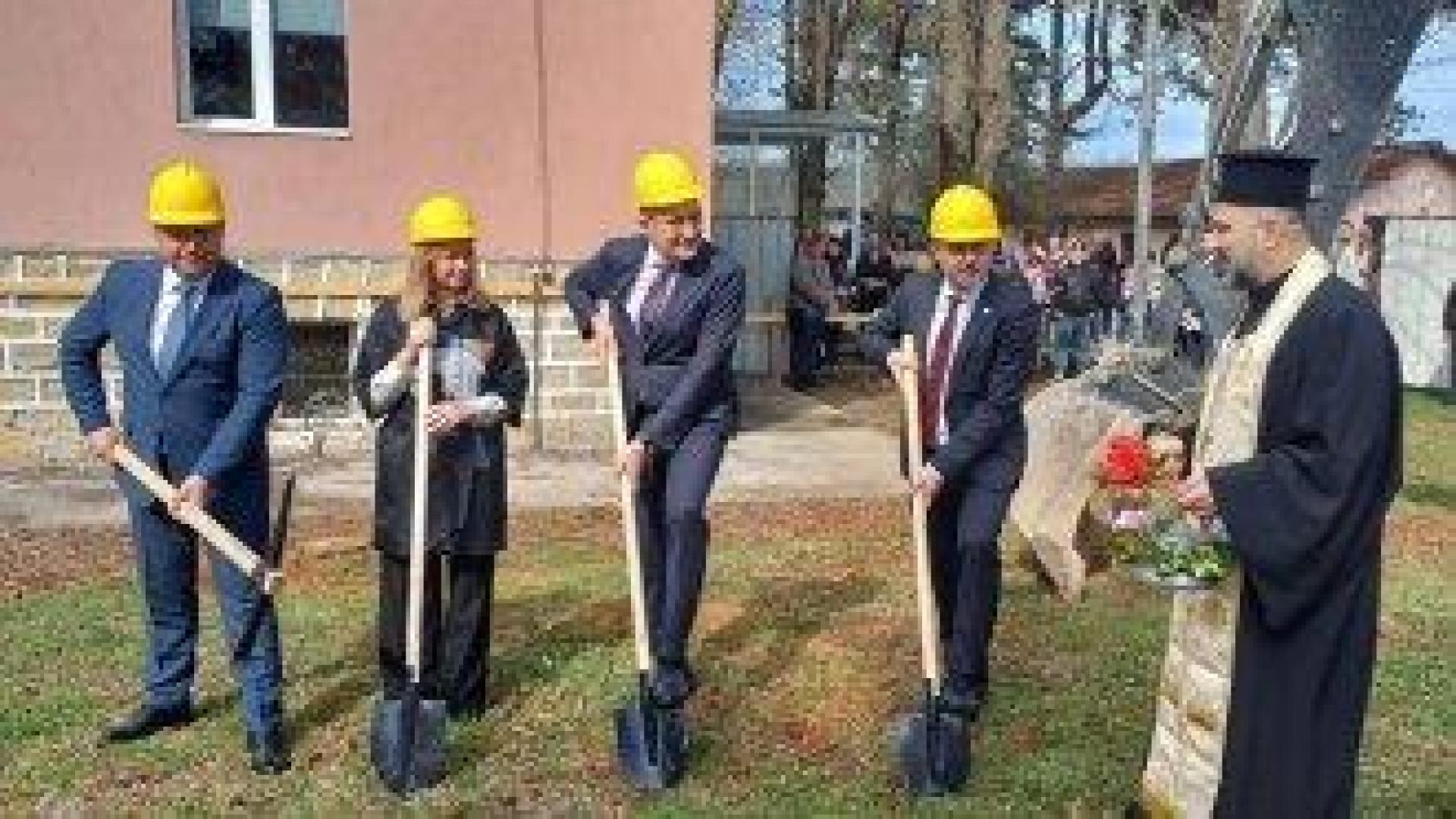 Над 80 дома за възрастни ще се ремонтират по плана за възстановяване