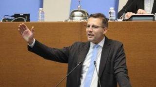 Станислав Анастасов отново е депутат