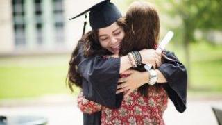 От "платено" към "държавна поръчка": Държавата мисли да финансира и второто висше