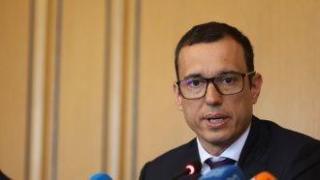 Столичната община не е решила дали да спре небостъргача до "Парадайз"