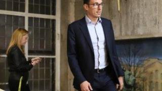 Кметът на София е "за" червена зона за паркиране нощем и по-високи такси