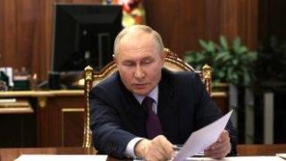 "Хващайте се за всяка запетая." Путин е наредил затягане на преговорите за Украйна