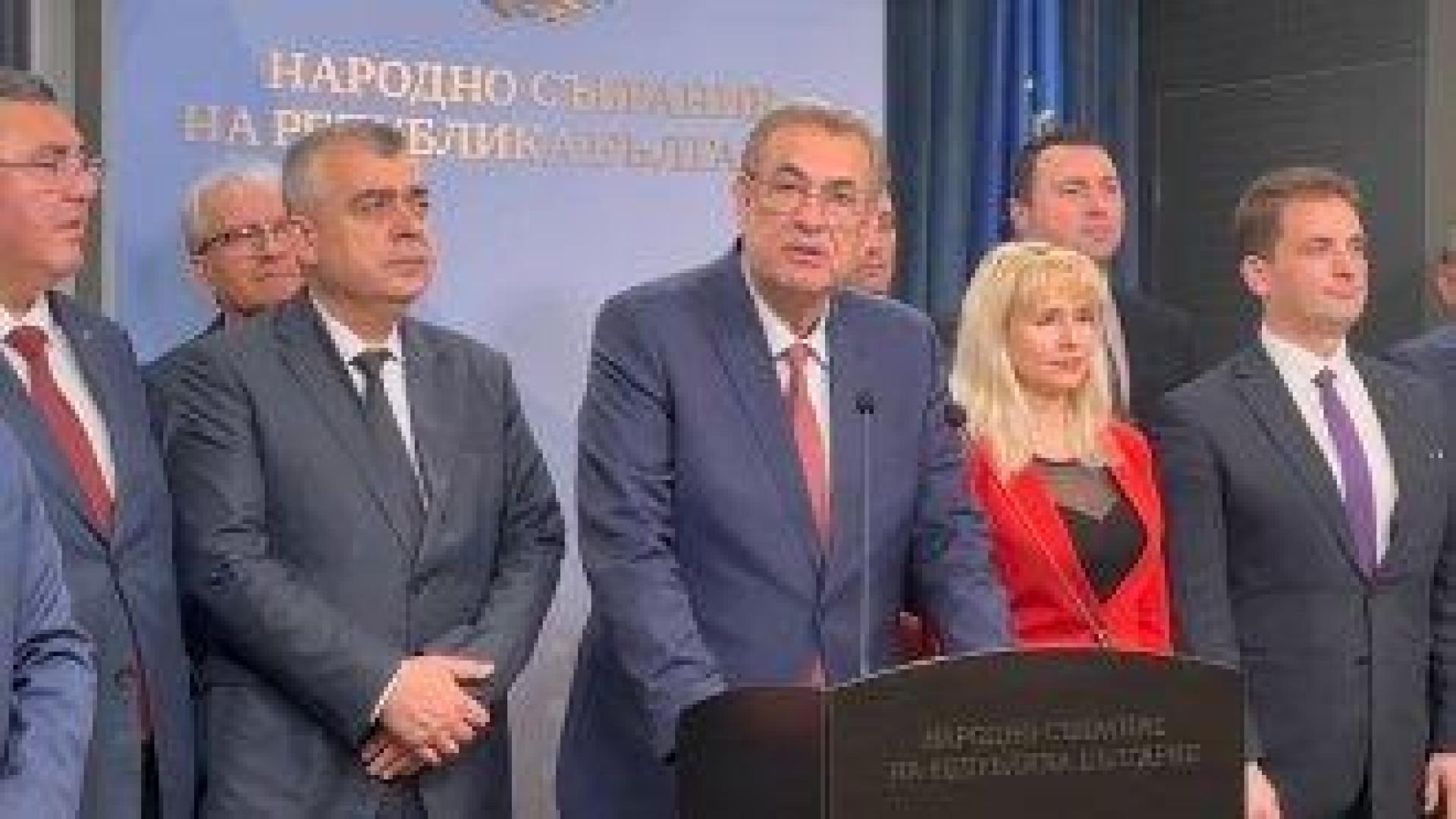 Доганистите ще решават дали да оттеглят подкрепата си за правителството