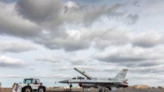 Първият български F-16 ще долети у нас на собствен ход, с презареждане във въздуха