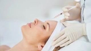 Задържана е жена поставяла незаконно ботокс в апартамент в Перник