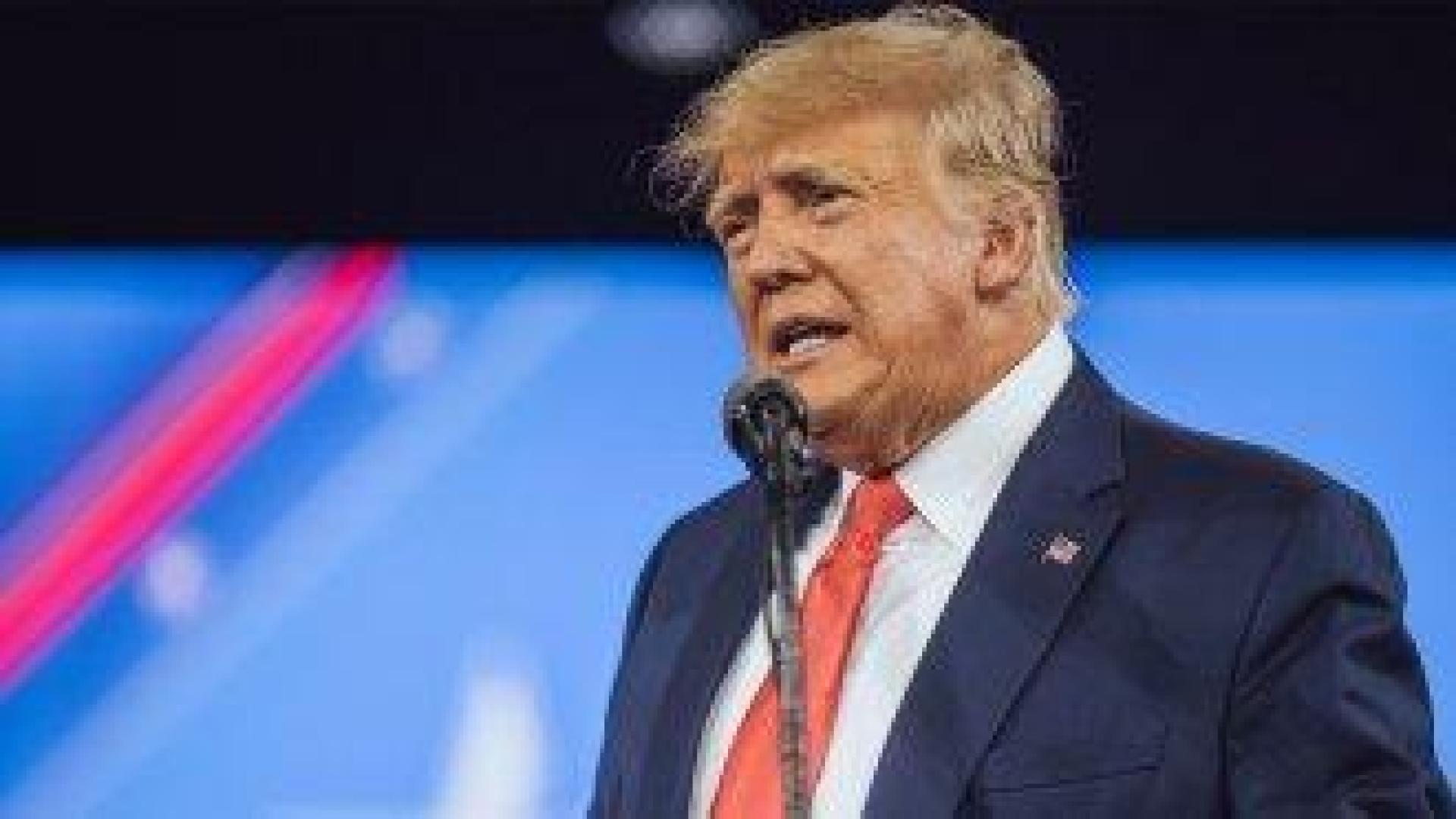 Посолствата на САЩ искат доставчиците им да спазват забраната върху политиките за насърчаване на разнообразието