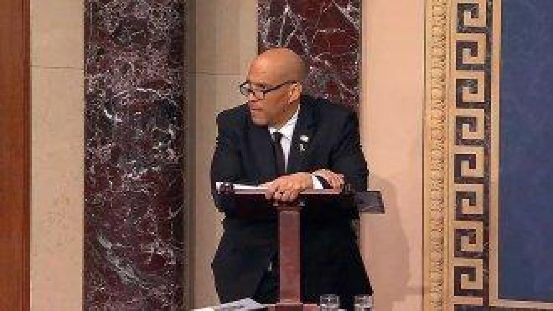 Сенатор произнесе 25-часова реч в защита на демокрацията в САЩ (видео)