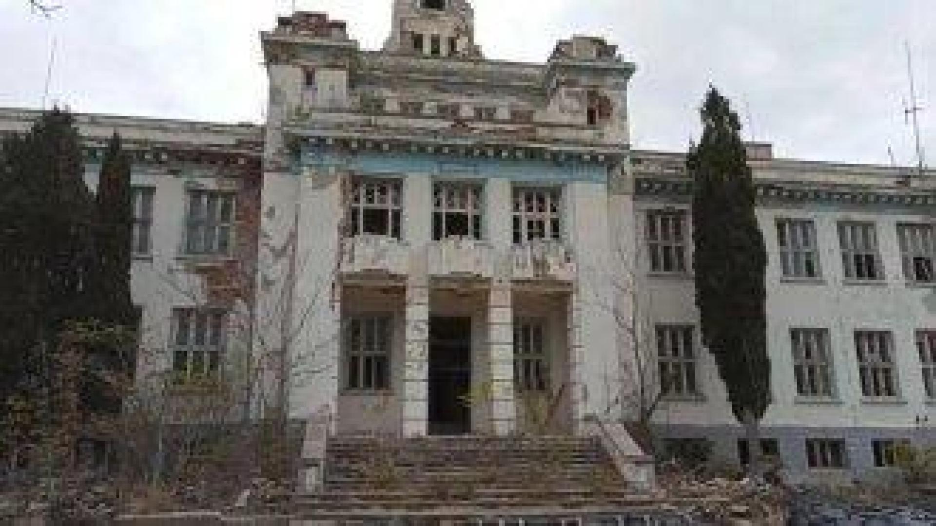 Държавата нехае за Център за културата на остров Св. св. Кирик и Юлита