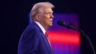 Тръмп: "2 април ще остане като деня, в който започнахме да правим Америка отново богата" (Обновява се)