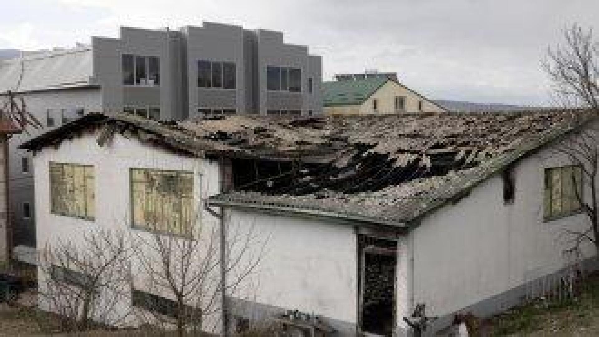 Още една жертва на пожара в Кочани, почина управителят на дискотеката