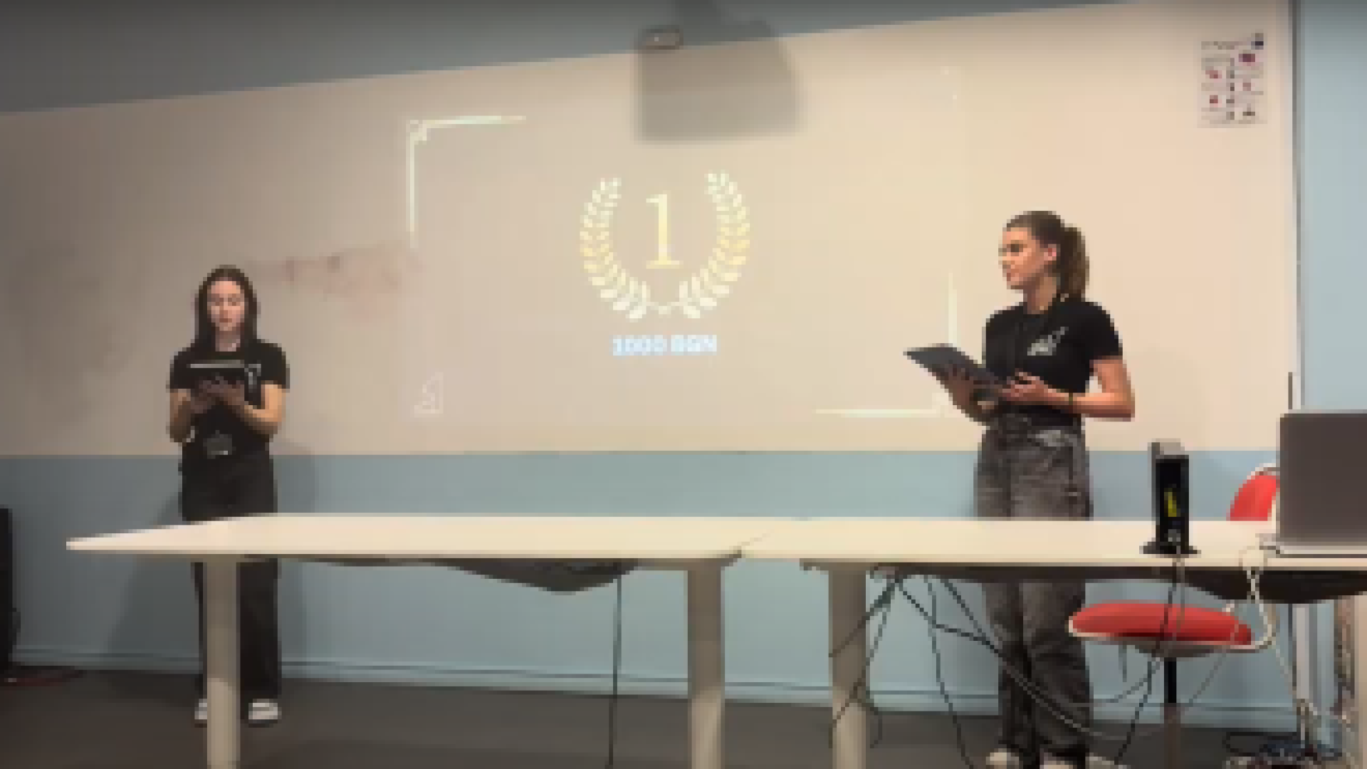 Фондова борса в университета: Млади умове разработват инвестиционни стратегии