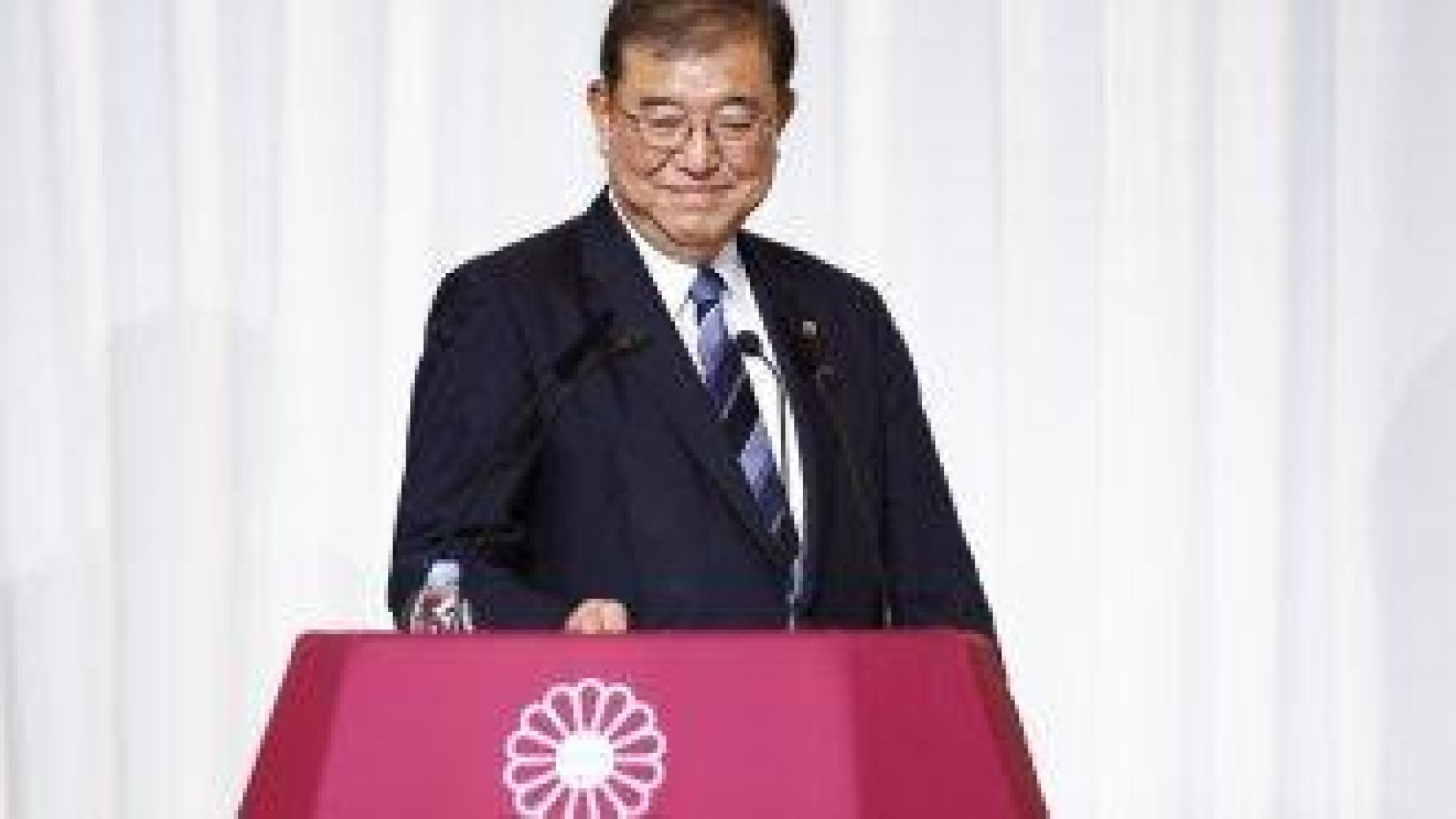 Тръмп обяви "голям напредък" в търговските преговори с Япония, Токио отрича