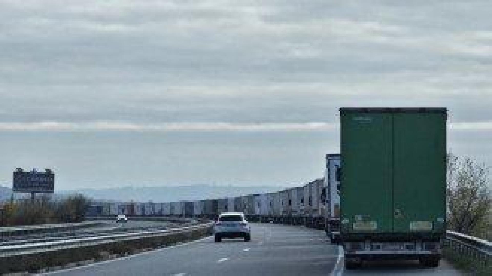 Български шофьор на тир загина в катастрофа в Гърция