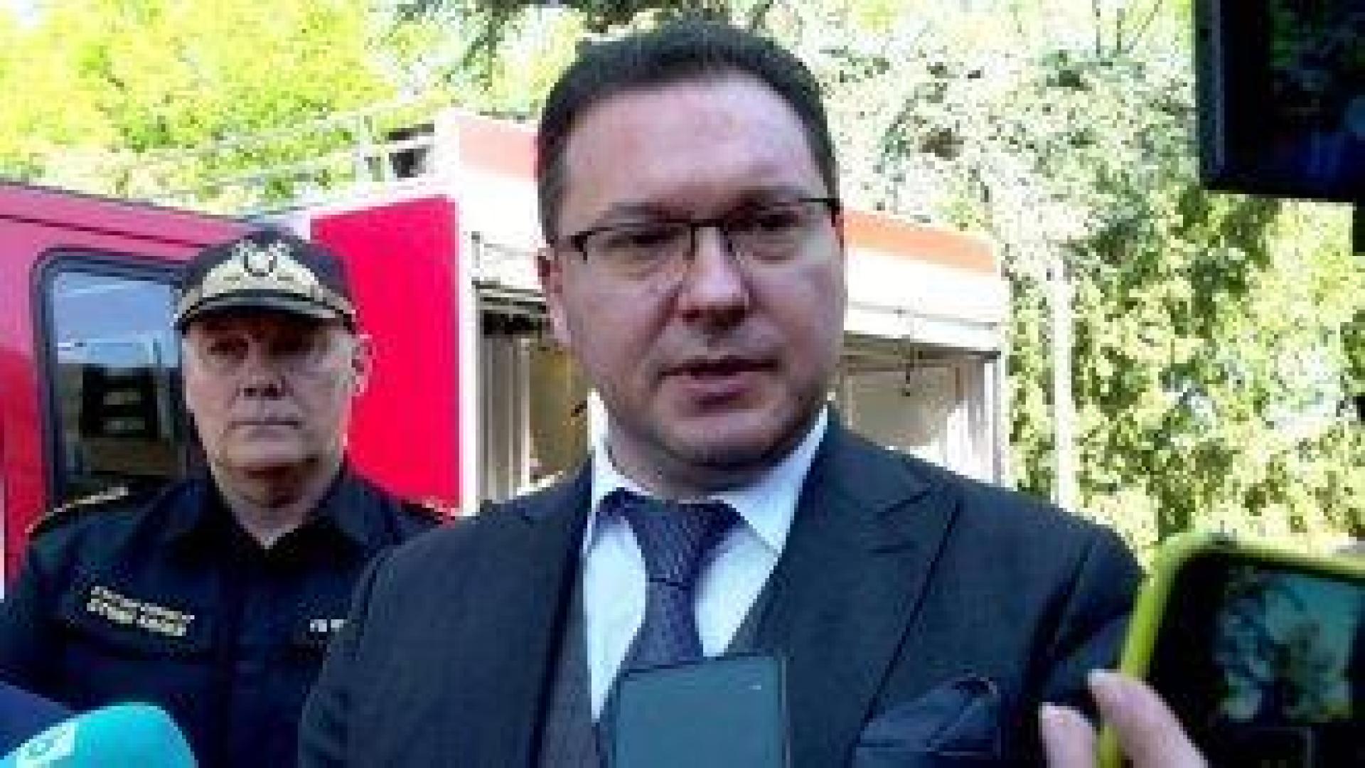 Митов нарече "срам за МВР" смъртта на арестант в Казанлък