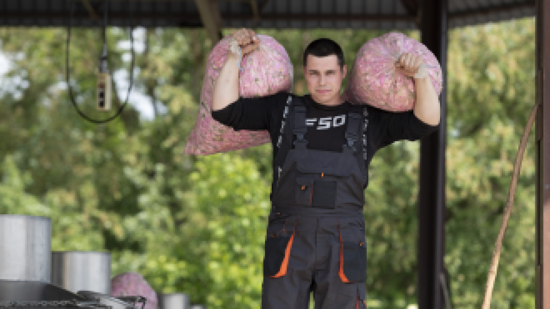 Да покориш Азия с биокозметика от гледани в Мирково рози и лавандула