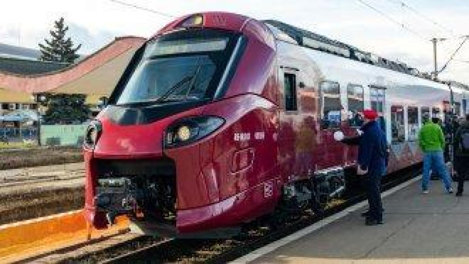 "В светлата седмица стават чудеса!": Хванахме последния влак за 35 нови мотриси