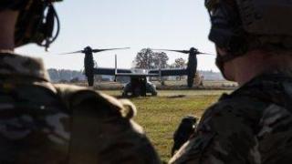 Безпрецентен скок във военните разходи за 2024 г.