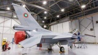 Вторият F-16 идва до дни. Военните разходи могат да скочат