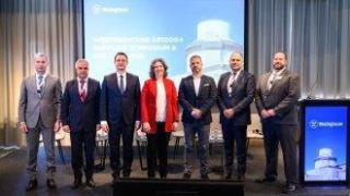 Делян Добрев видя потенциал за още 12 реактора у нас