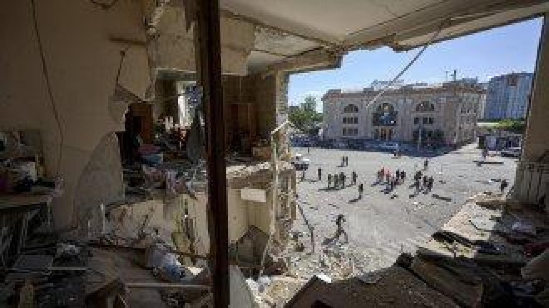 Най-малко един загинал и десетки ранени при поредна руска атака срещу Украйна