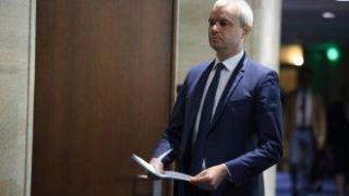 "Възраждане" отново внесе референдума си за еврото в парламента