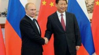 Си е в Москва, за да засили партньорството с Русия "без ограничения"