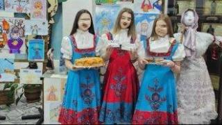 Руски носии, български класни стаи и много въпроси към МОН