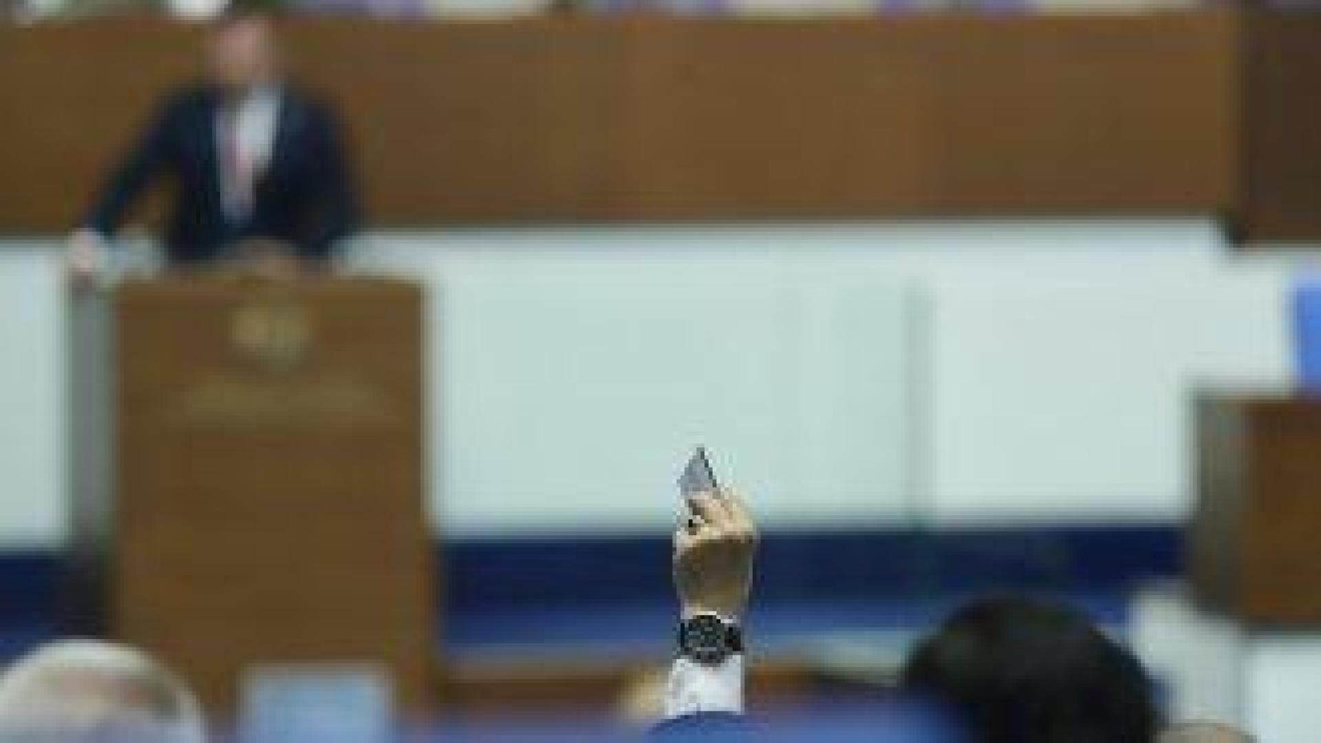 Управляващите и Пеевски назначиха полицай за шеф на комисията за лични данни