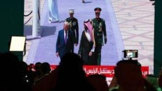 Тръмп пристигна в Близкия изток с планове за големи сделки