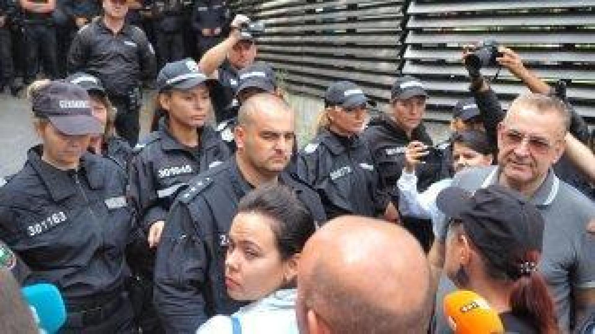 Протестиращ в защита на Калин Стоянов става зам.-шеф на столичната полиция